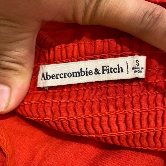 Abercrombie & Fitch Red Pleated Crop Top Adjustable Straps Size S - Picture 3 of 7